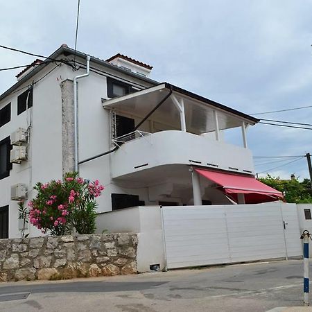 Vila Zlata Apartman Punat Kültér fotó